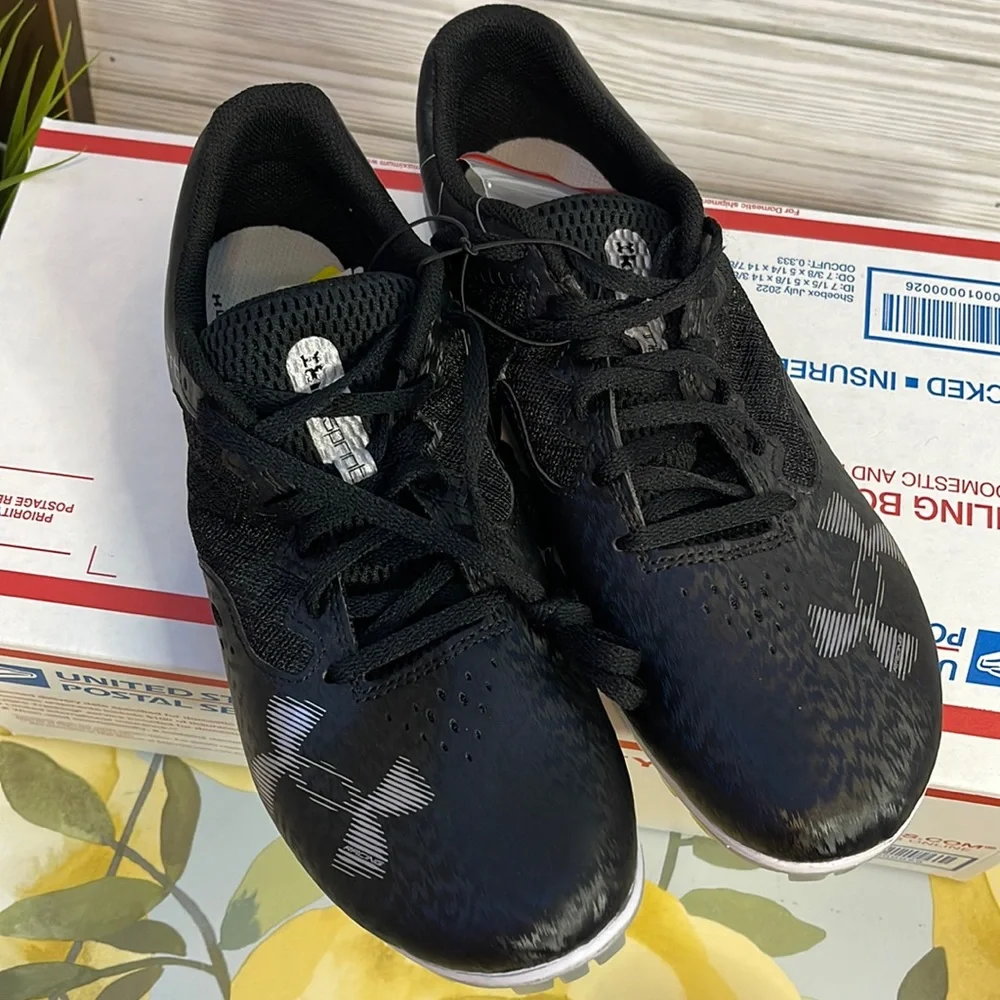 UNDER ARMOUR Kick Sprint 4 Track and Field Spikes, Track Shoes Size 12 Mens